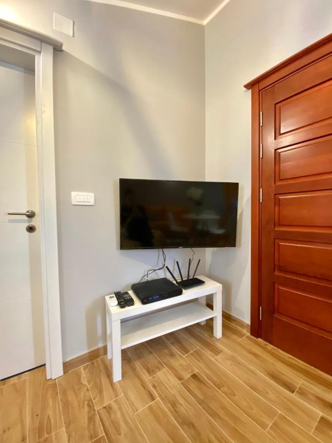 Villa Blanca Risan Luaran gambar