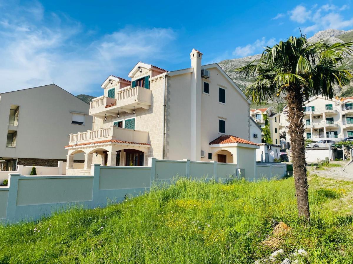 Villa Blanca Risan Luaran gambar