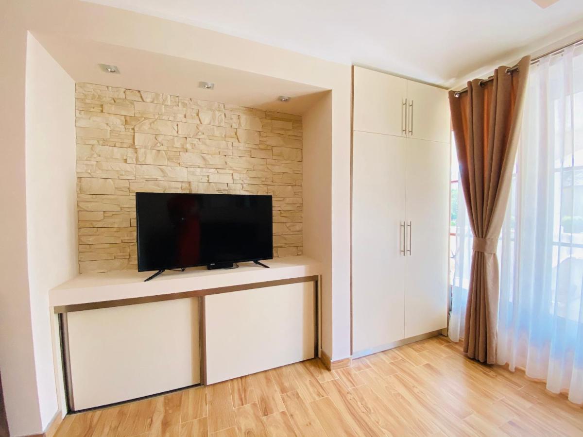 Villa Blanca Risan Luaran gambar