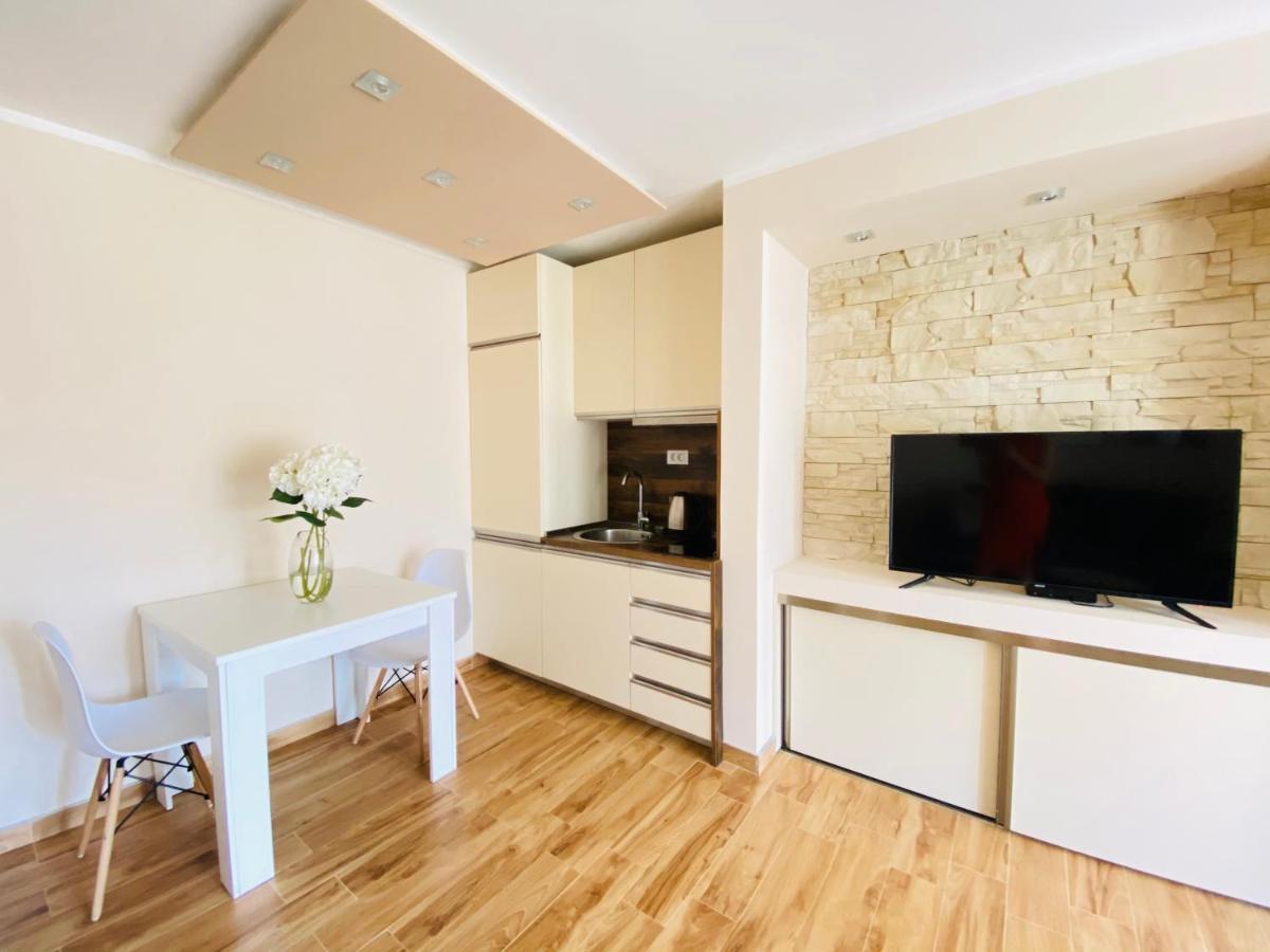Villa Blanca Risan Luaran gambar
